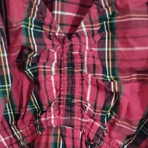 NWT Old Navy Red V Neck Plaid Preppy Casual Peasant Style Top - Picture 4 of 10